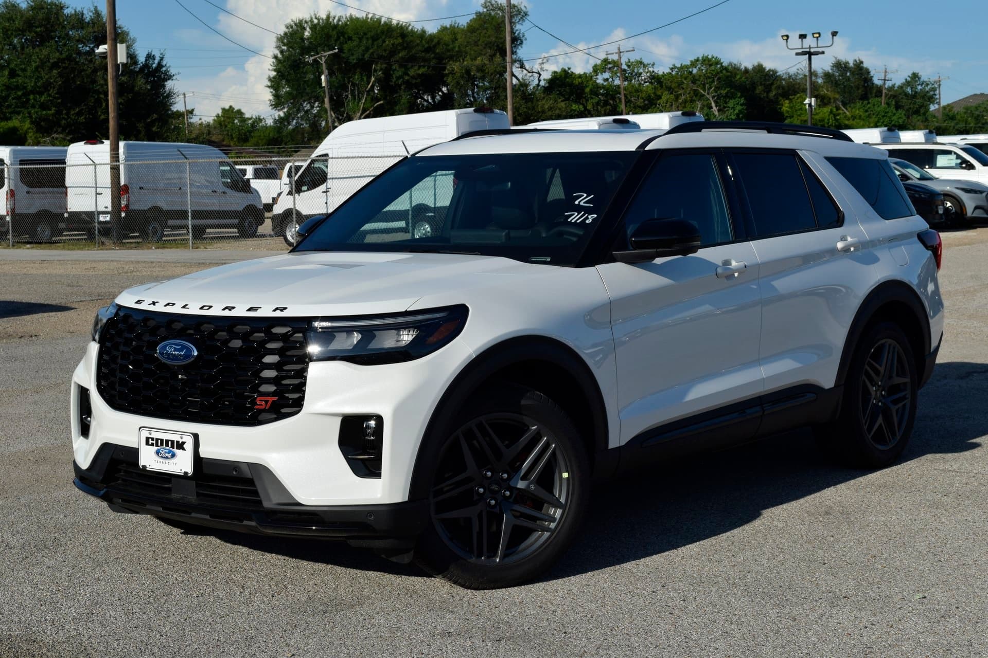 2025 Ford Explorer ST