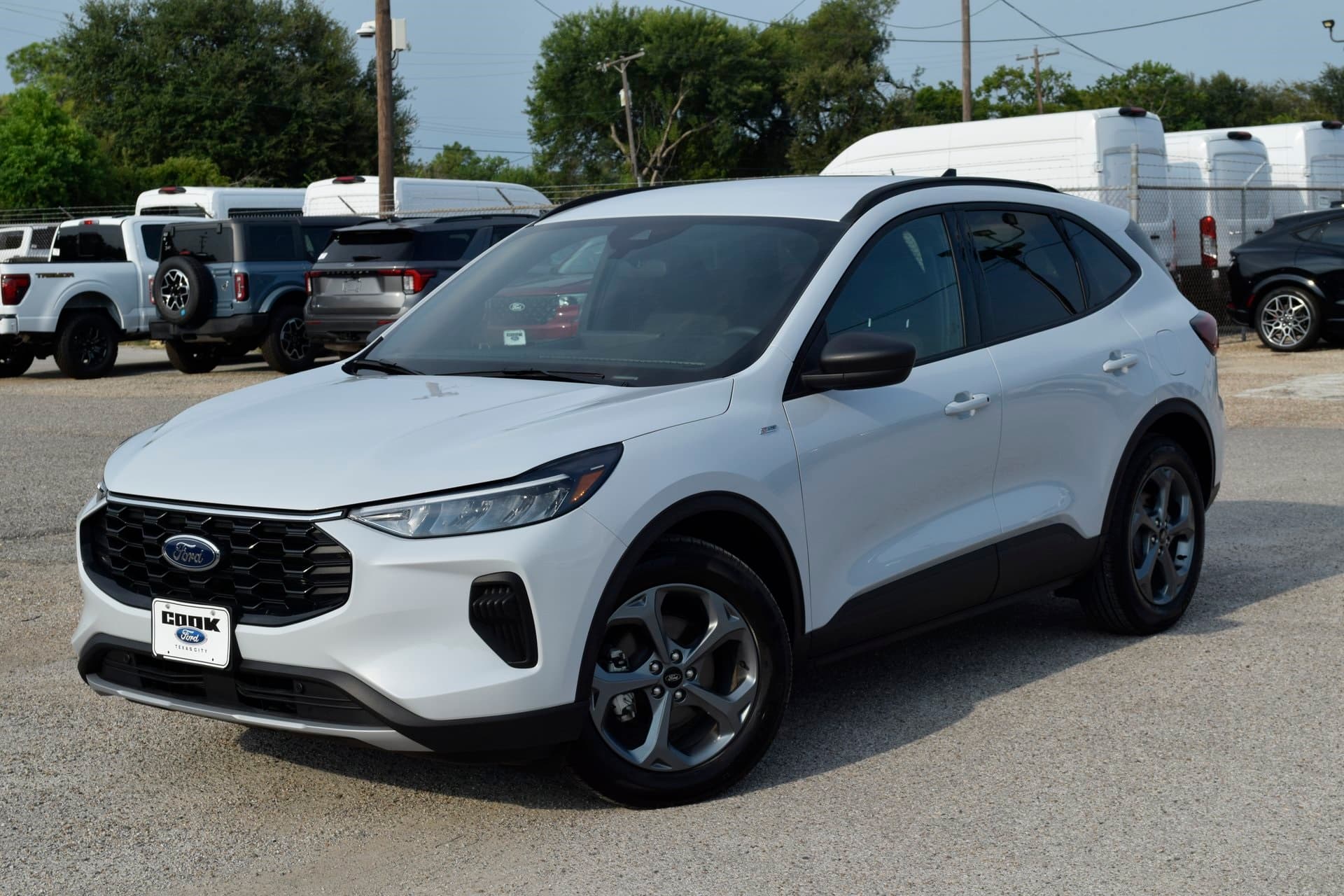 2025 Ford Escape ST-Line