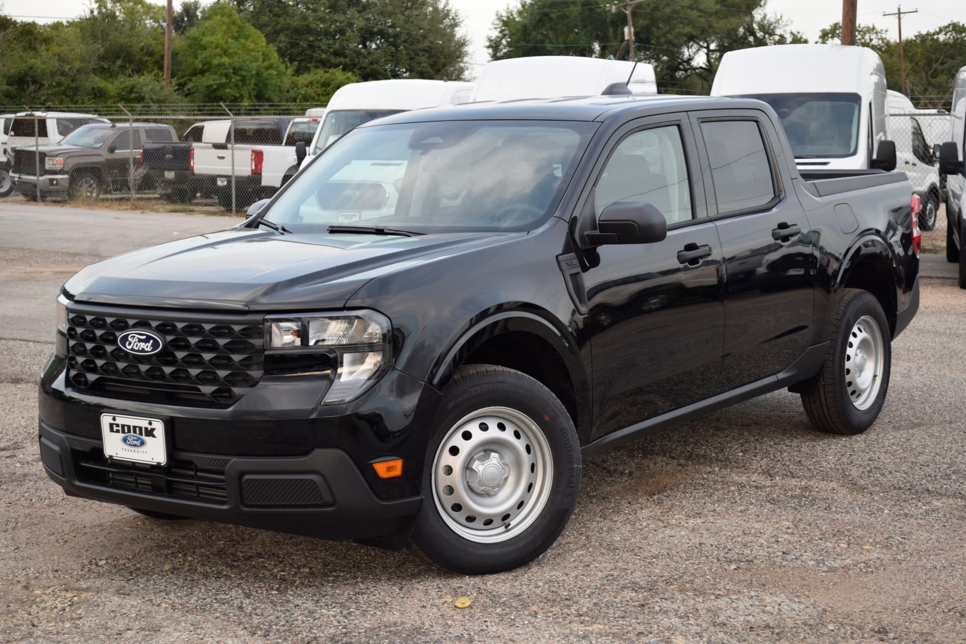 2025 Ford Maverick XL