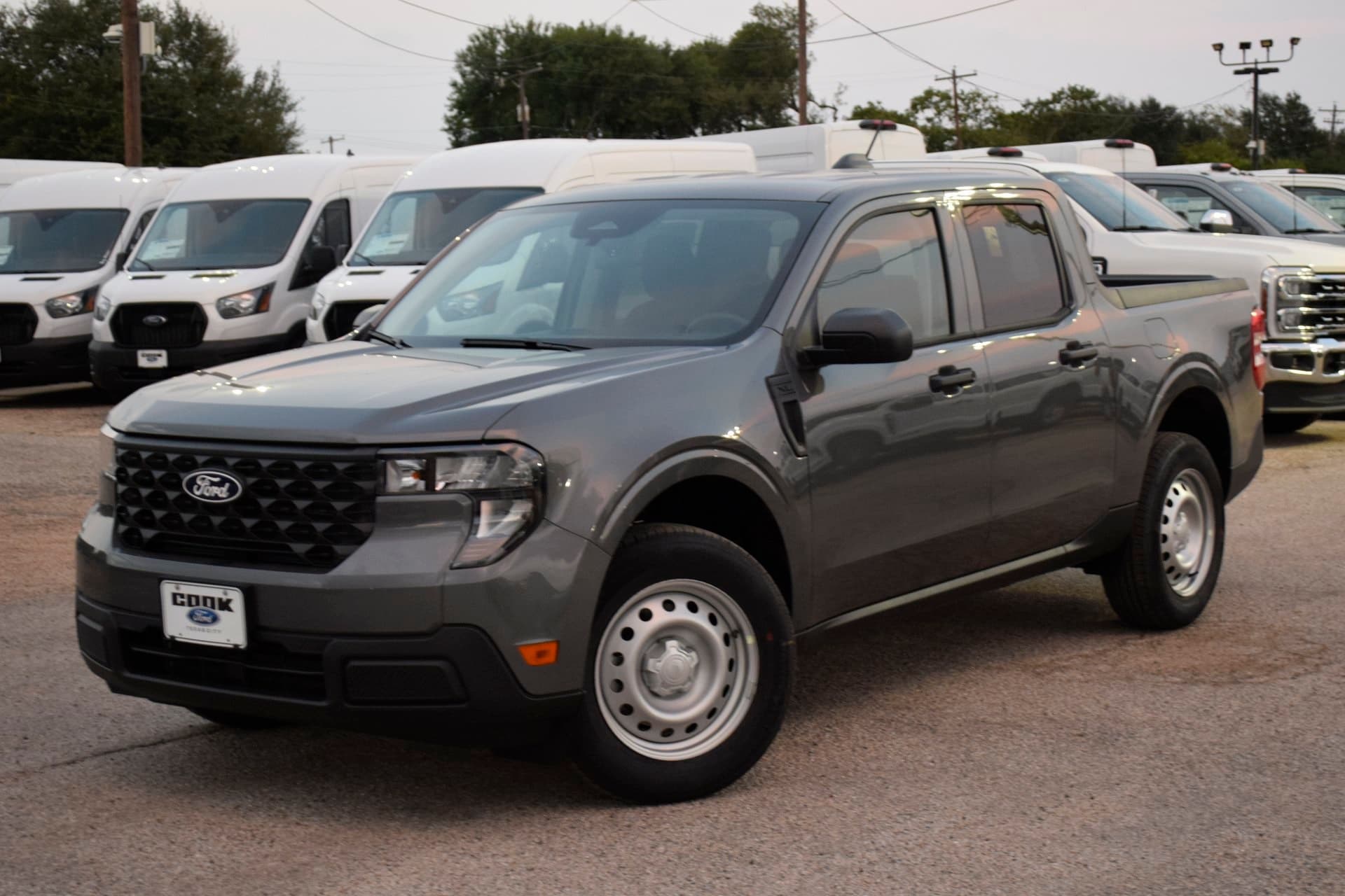 2025 Ford Maverick XL