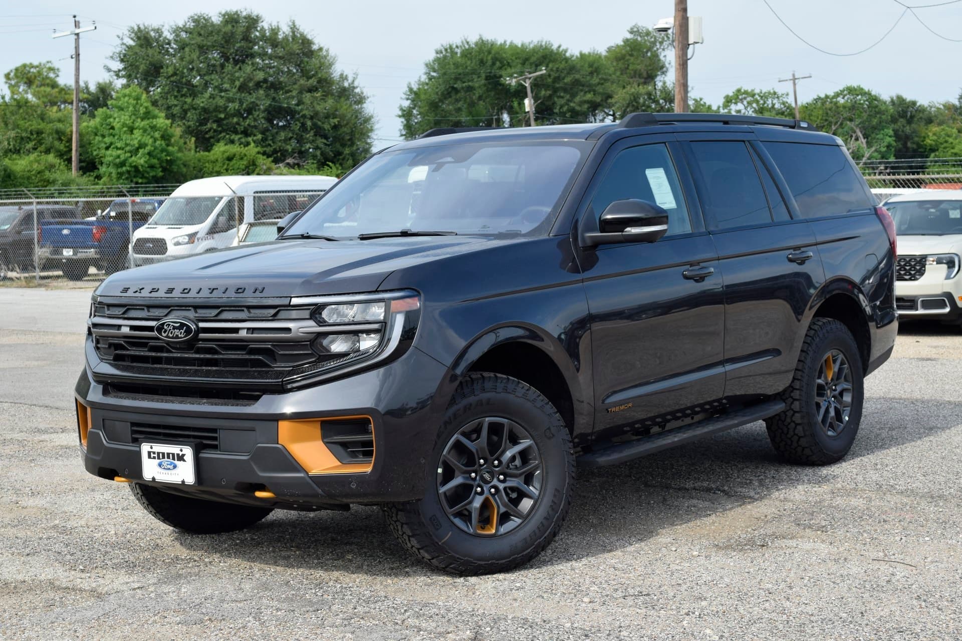 2025 Ford Expedition Tremor