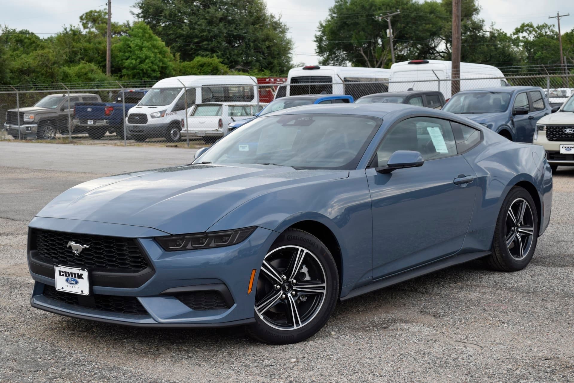2025 Ford Mustang EcoBoost