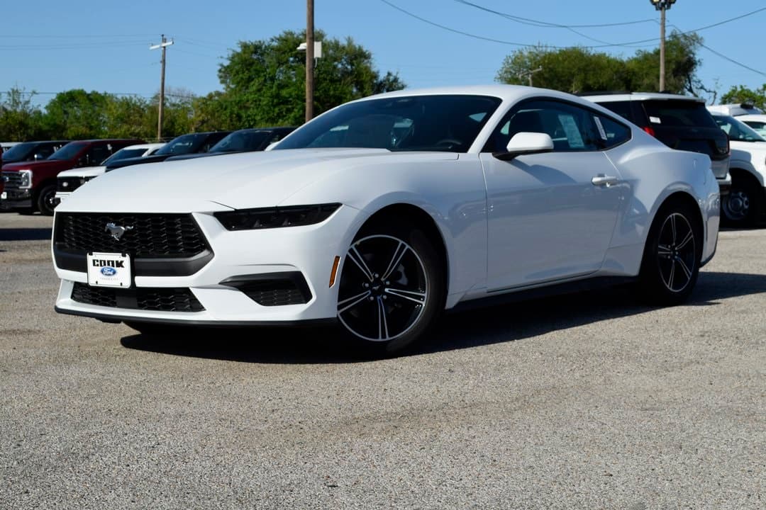 2025 Ford Mustang EcoBoost