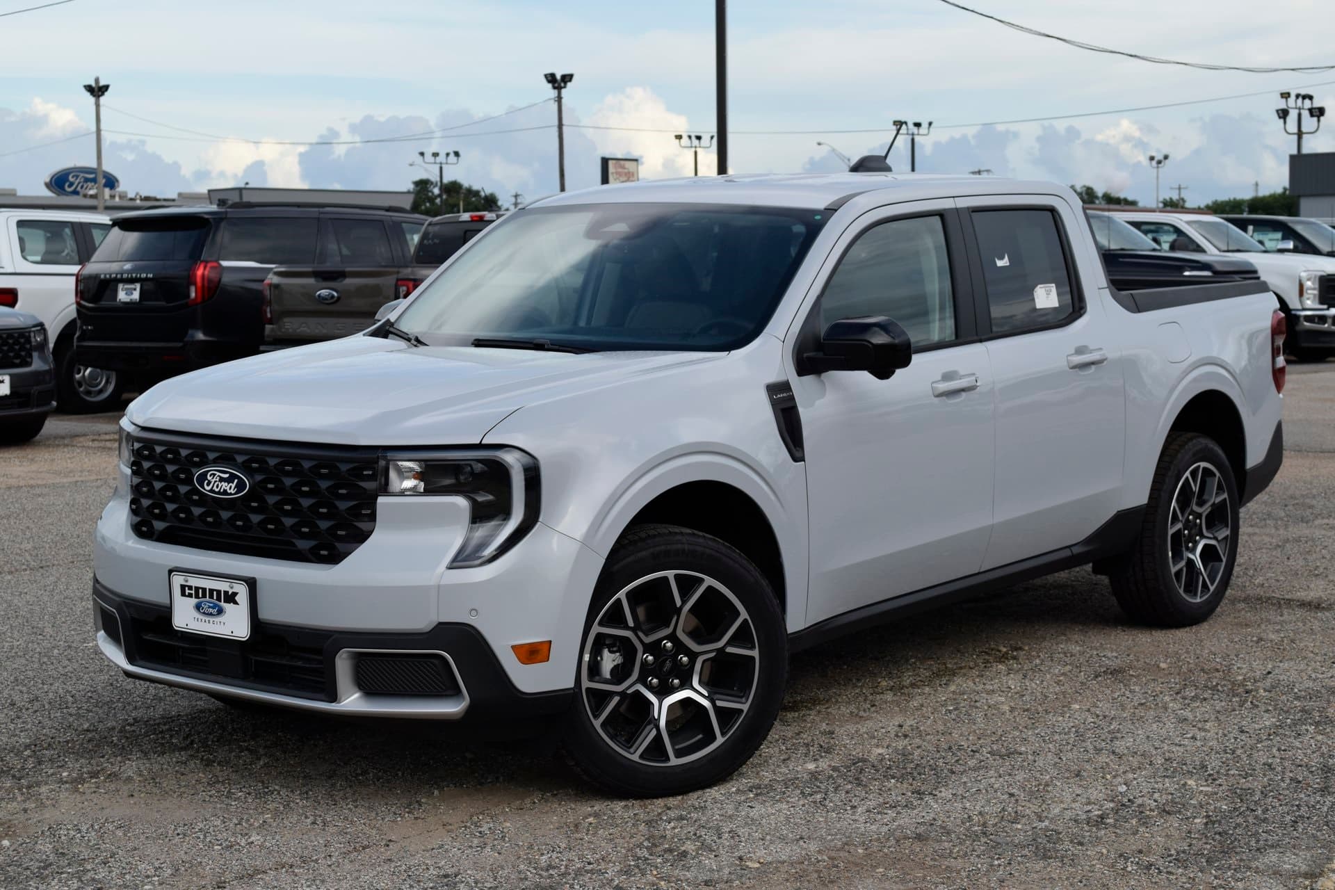 2025 Ford Maverick Lariat
