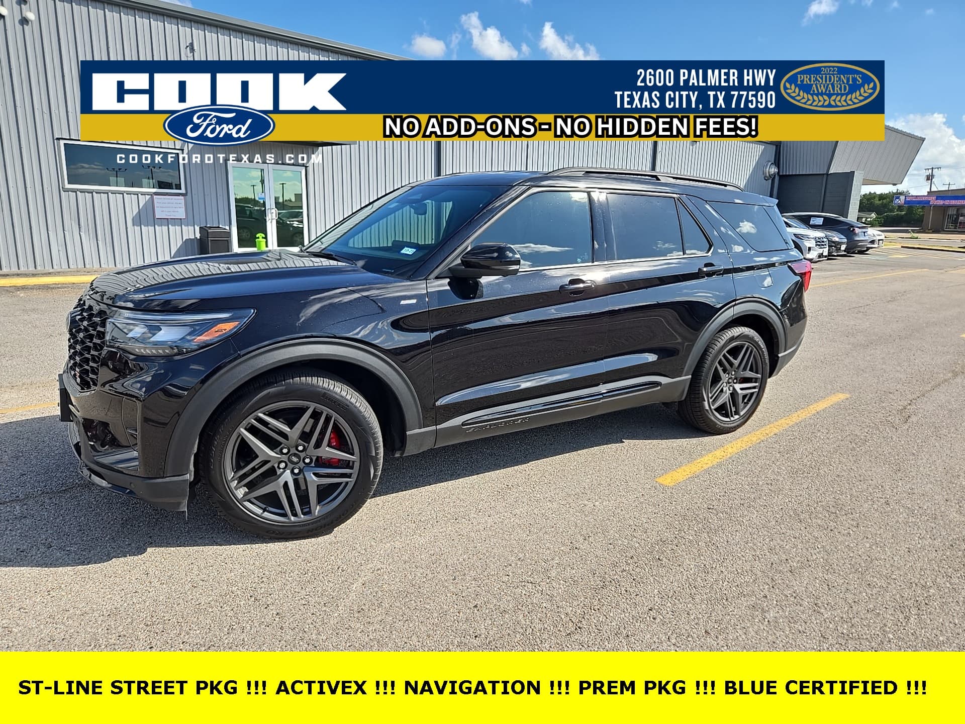 2025 Ford Explorer ST-Line