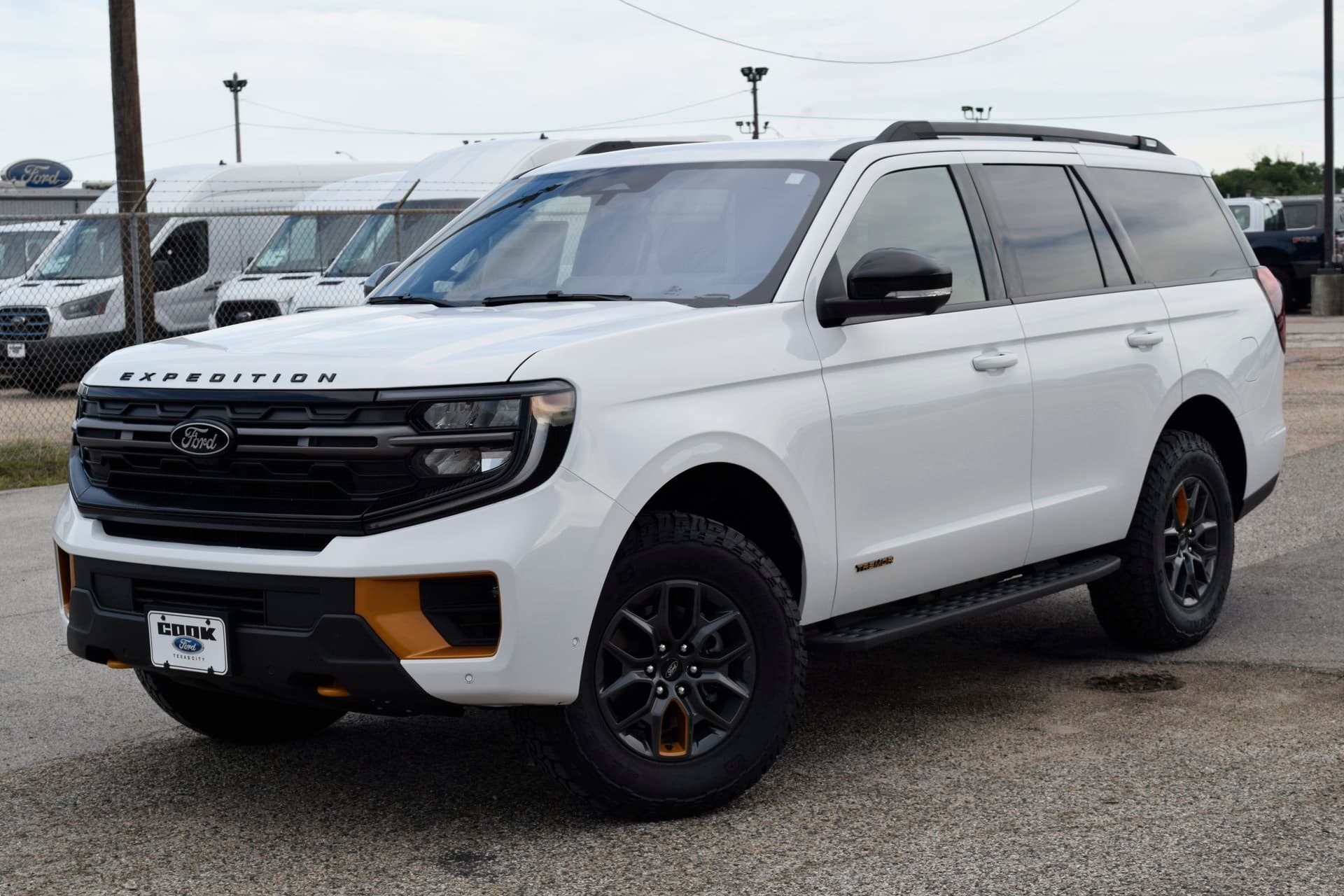 2025 Ford Expedition Tremor