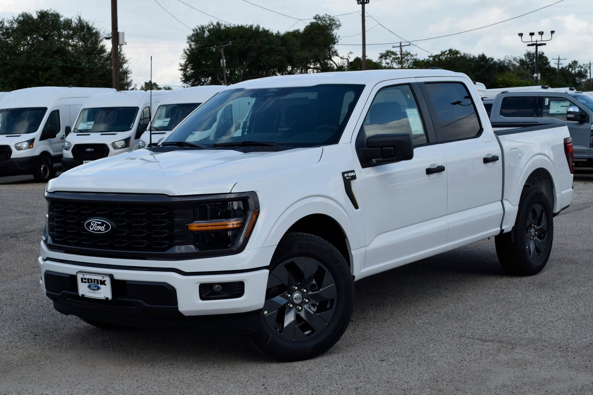 2025 Ford F-150 STX