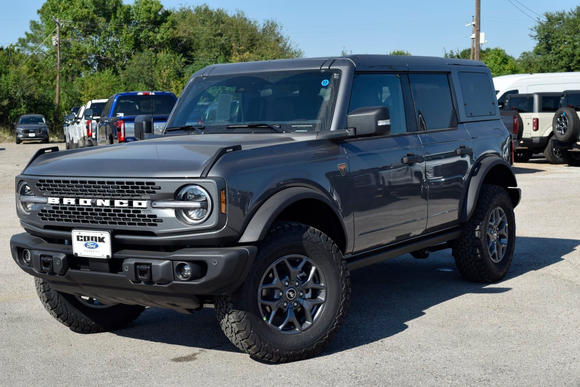 2025 Ford Bronco Badlands