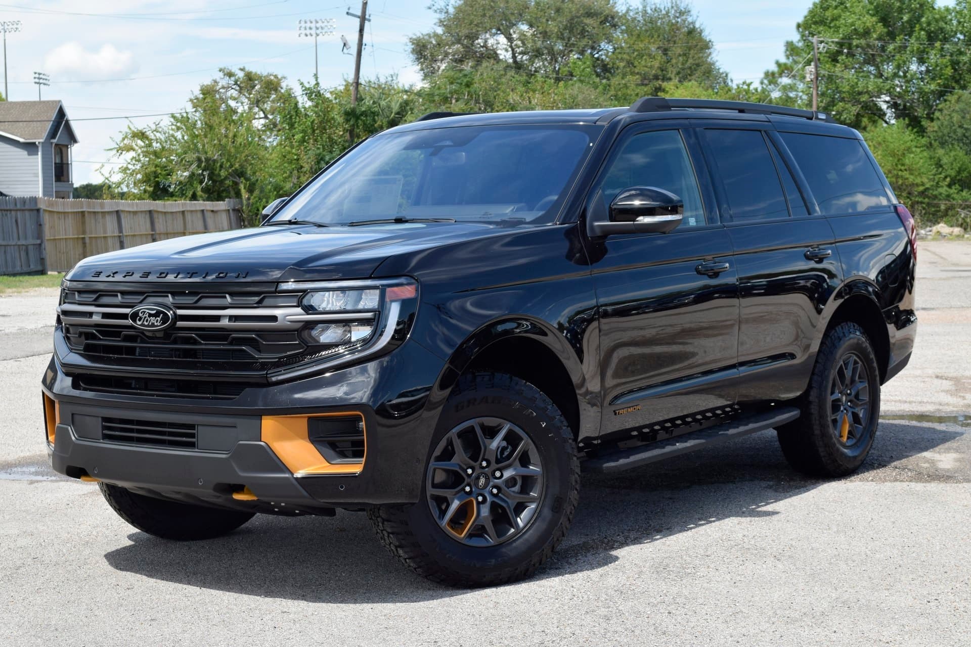 2025 Ford Expedition Tremor