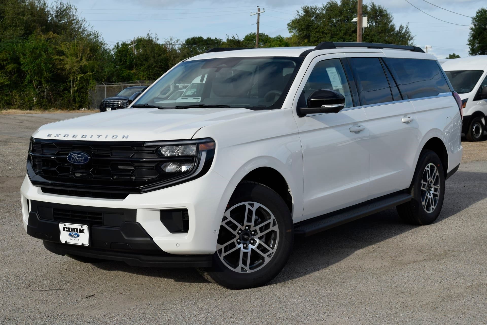 2025 Ford Expedition Max Active