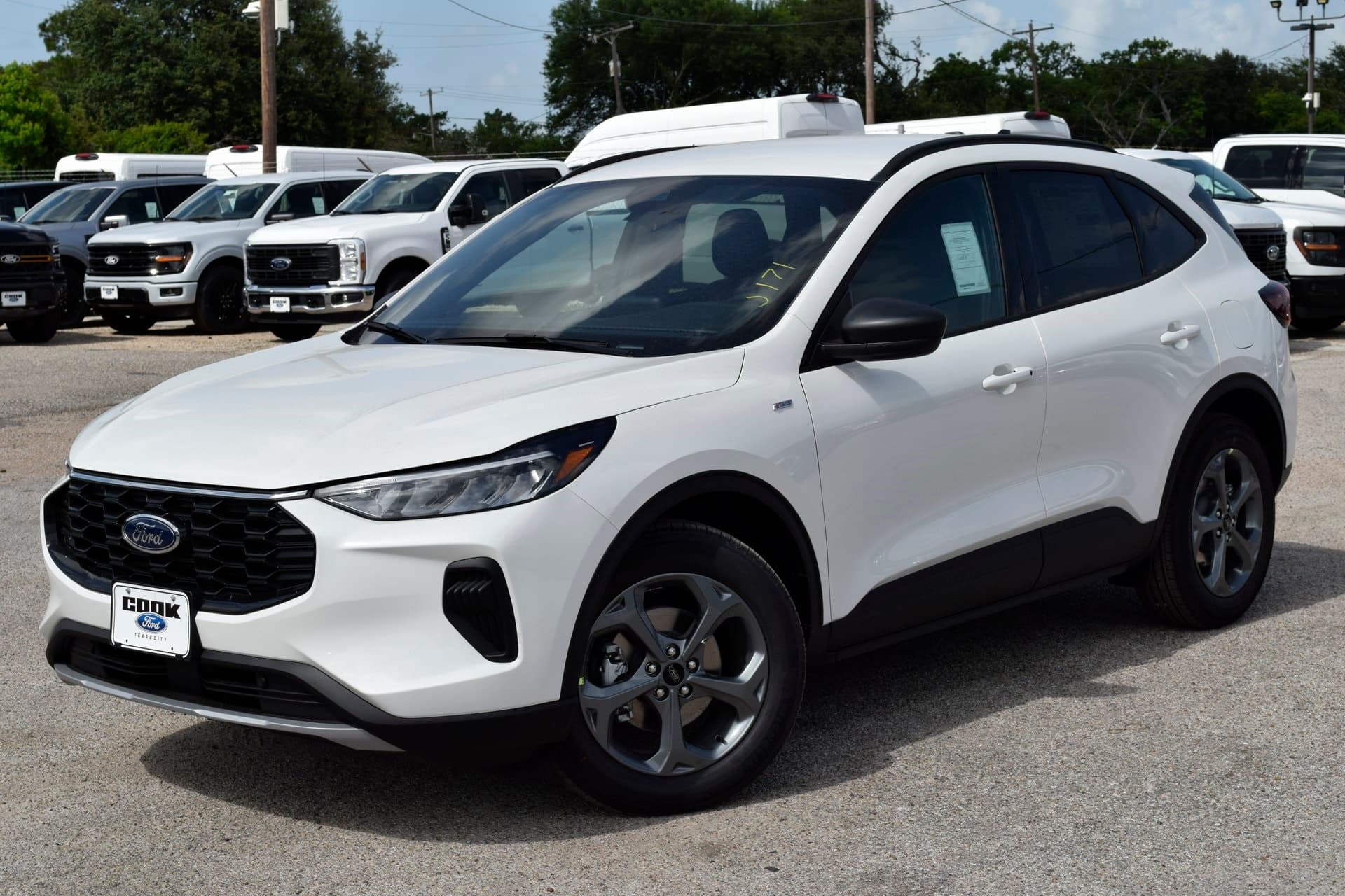 2025 Ford Escape ST-Line