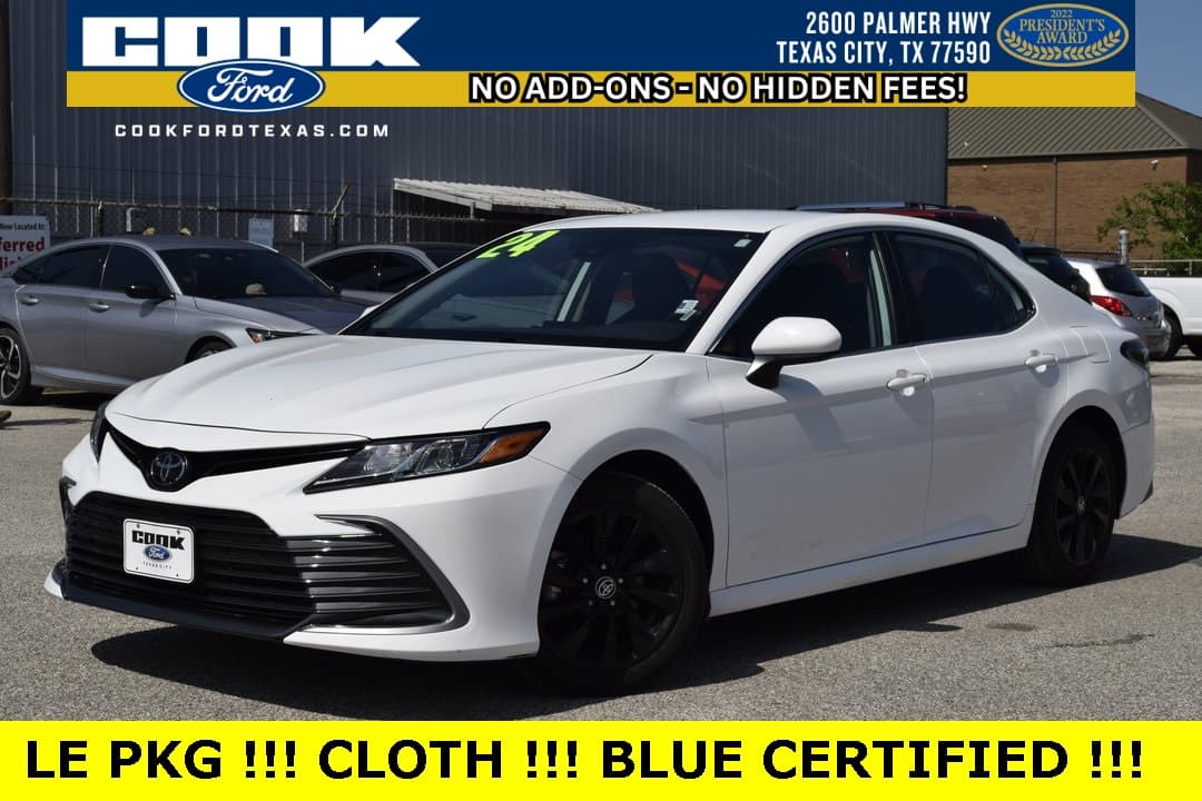 2024 Toyota Camry LE