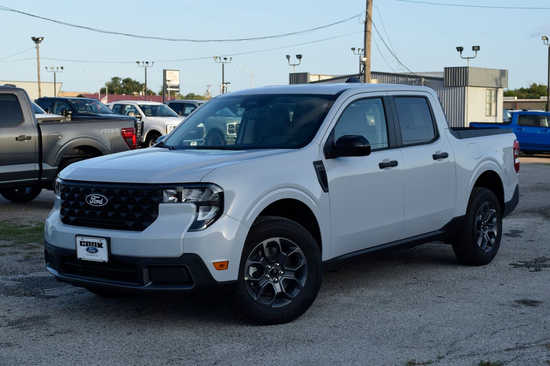 2025 Ford Maverick XLT
